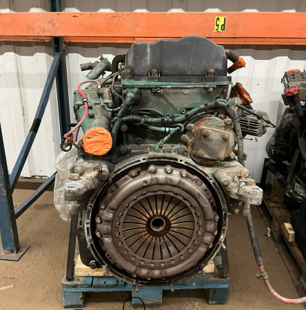 Volvo D9B380 moottori