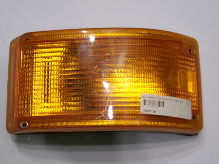 HELLA KAAREVA VILKKUVALO KELTAINEN LASI 70365120